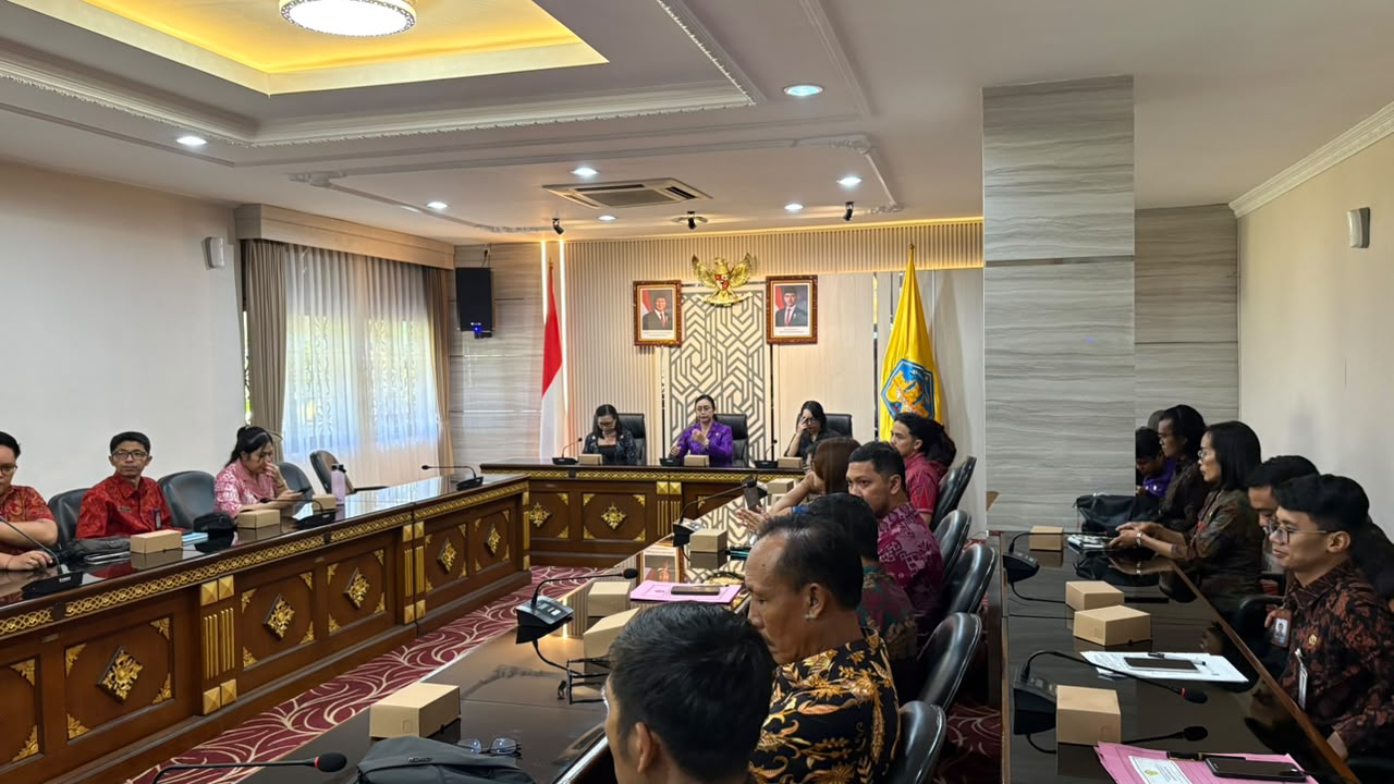 Pengelola JDIH Kabupaten Bangli Mengikuti Kegiatan Pengembangan dan Peningkatan Kompetensi Pengelola JDIH di Provinsi Bal